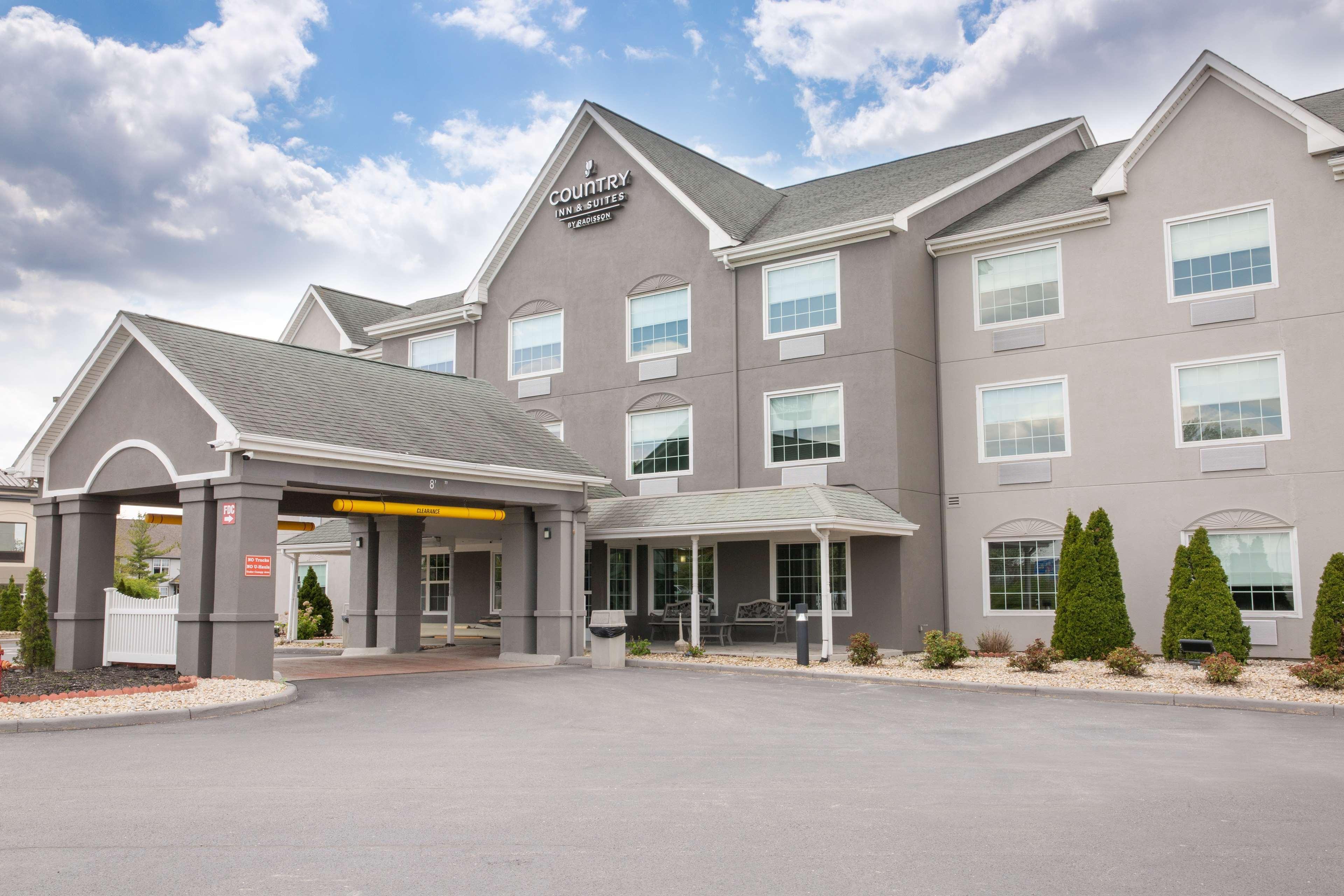 Country Inn & Suites Birch Run-Frankenmuth in Birch Run, the United States  from C$ 90: Deals, Reviews, Photos
